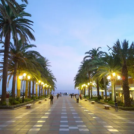 Jardines De Burriana 内尔哈